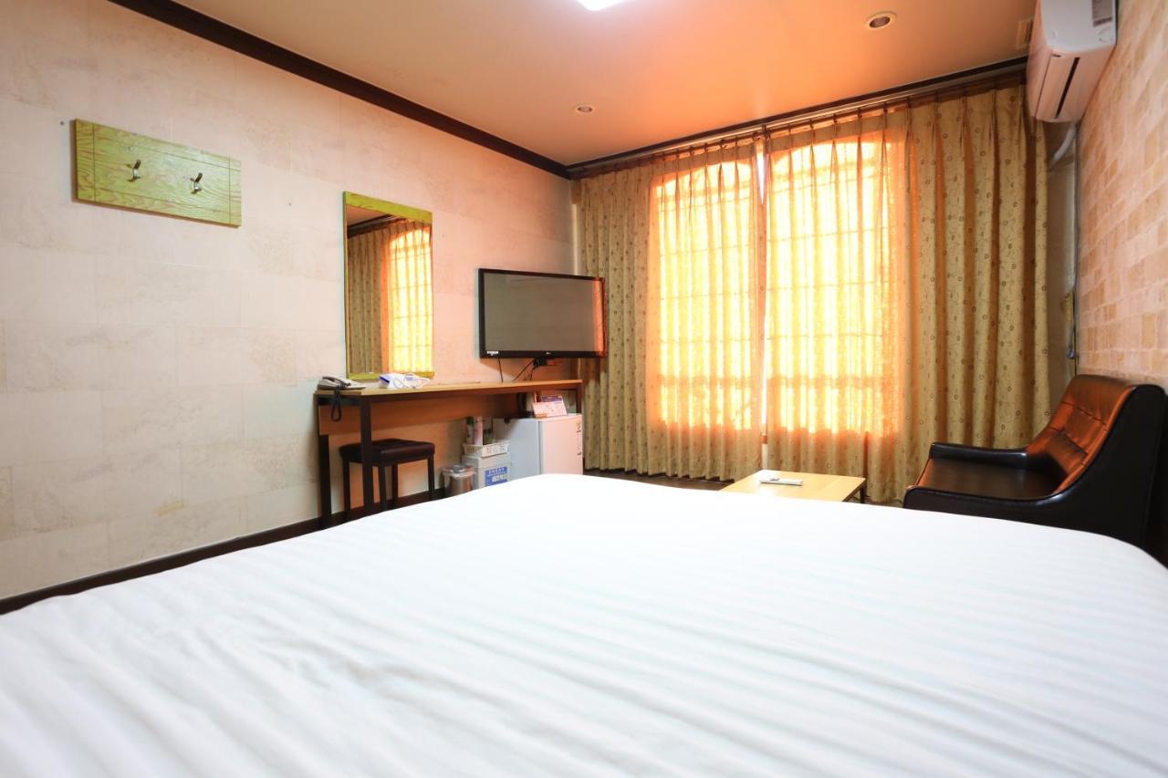 Time Motel Gangneung Eksteriør billede