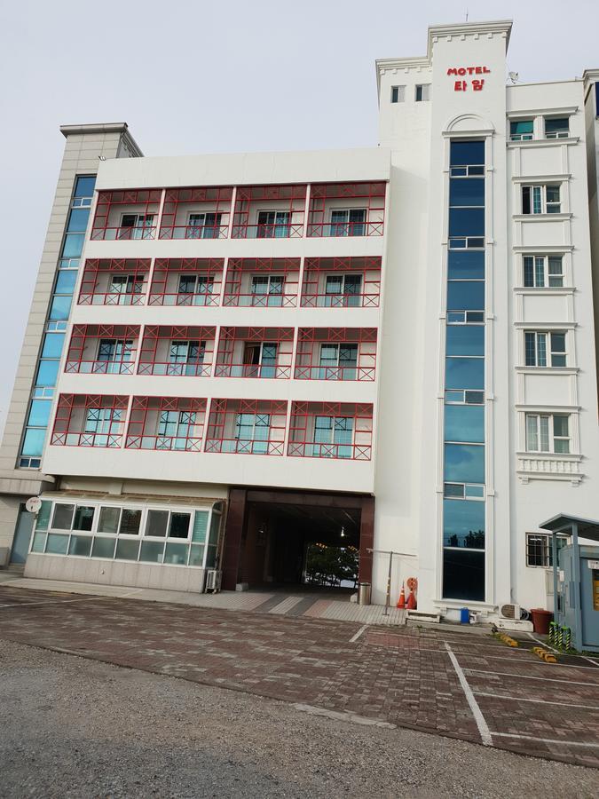 Time Motel Gangneung Eksteriør billede
